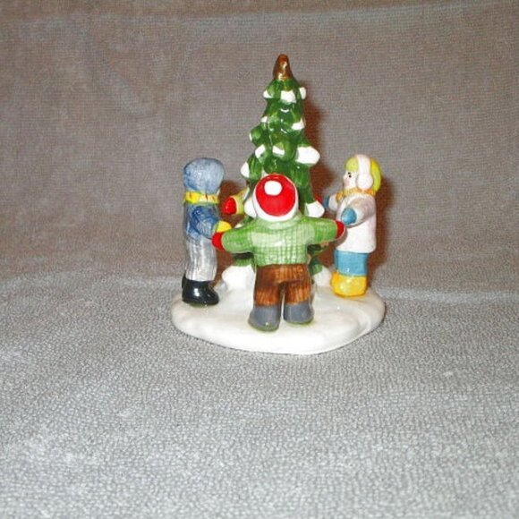 Department 56 KIDS Around The TREE Figurine SNOW VILLAGE Christmas NIB Vintage - Picture 2 of 10